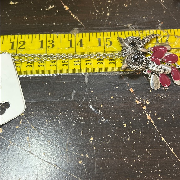 NWT Ricki’s Owl Pendant Necklace Silver Tone Pink Enamel Feathers‎ READ - Picture 4 of 6